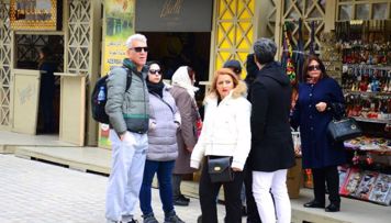 azerbaycanla-iran-arasinda-turizm-elaqeleri-muzakire-edilib